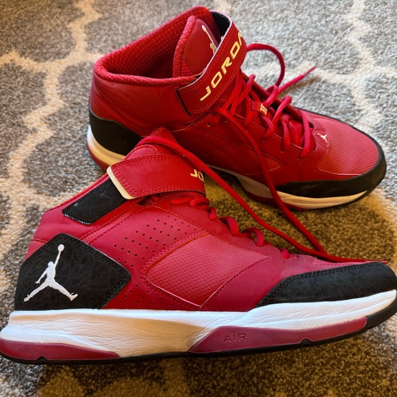 Nike Jordan - Picture 1 of 4